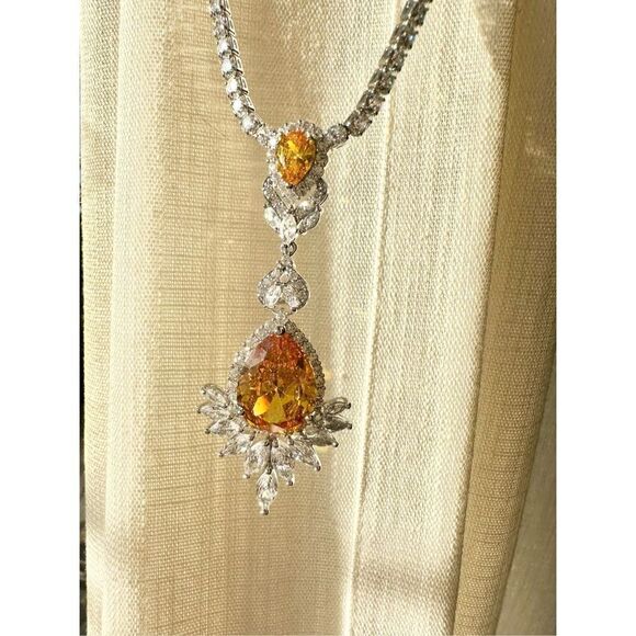 Double pear cut honey yellow canary cubic zirconia statement glamour necklace - Picture 4 of 5